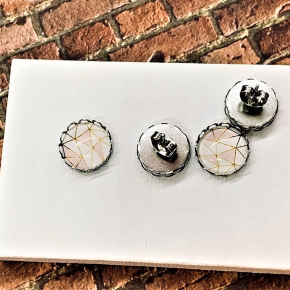 Hand Crafted 12 mm earrings- pink, gold, white - Picture 14 of 16